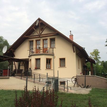 Cosy Rooms On The Lake Near Budapest And The Airport Isaszeg 外观 照片